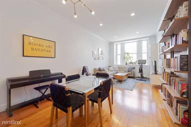 Main picture of 100 Commandants Way