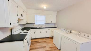 Main picture of 741 S Nettleton Ave