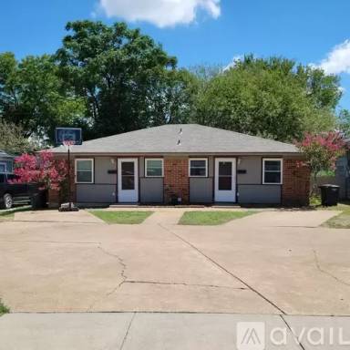 Main picture of 1413 7th Ave
