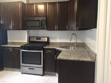 Main picture of 7620 Kennedy Blvd