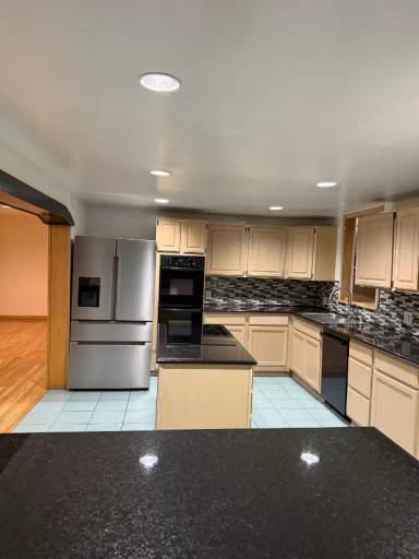 Main picture of 11670 W Sunset Blvd