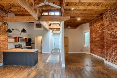 Main picture of 225 W Riverside Ave
