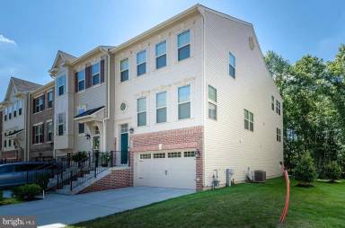 Main picture of 7523 Holly Ridge Dr