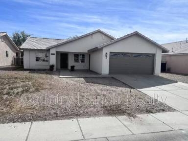 Main picture of 1934 E Easy St