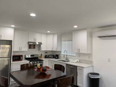 Main picture of 9227 S 5th Ave