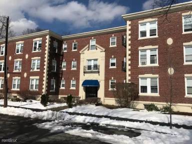 Main picture of 14 Russell St