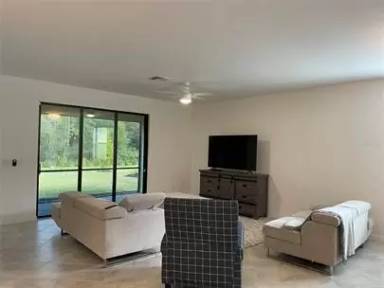 Main picture of 15920 Honey Suckle St