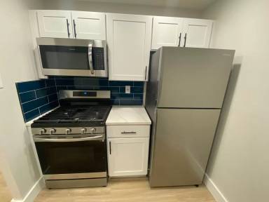Main picture of Oakwood Manor Apartments
