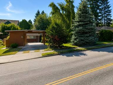 Main picture of 6833 25th Ave NE