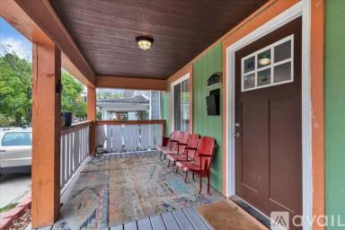 Main picture of 4516 Tracy Ave