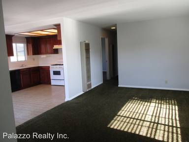 Main picture of 637 Euclid Ave