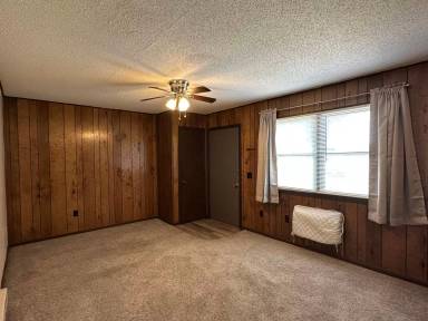 Main picture of 901 N Park Ave