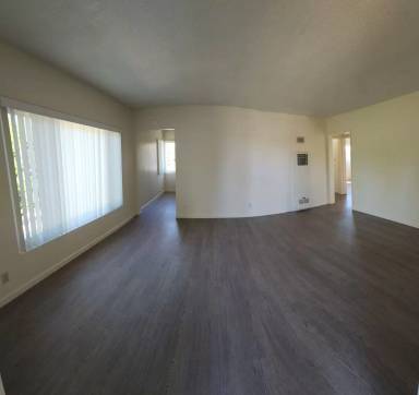 Main picture of 2-12 College Dr