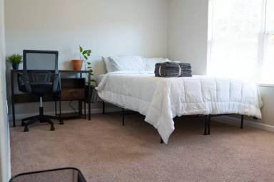 Main picture of 4901 Sierra Way