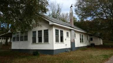 Main picture of 111 Morton St