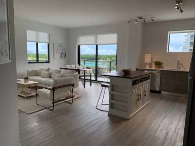 Main picture of 2205 Sole Mia Square Ln