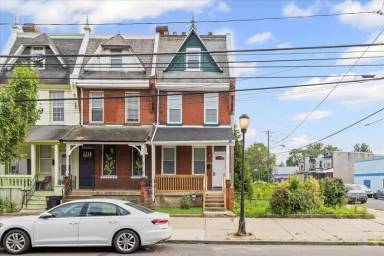 Main picture of 602 State St