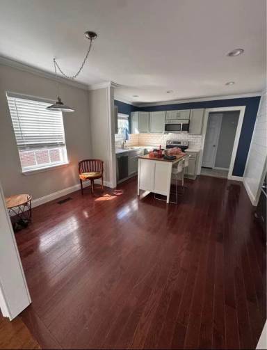 Main picture of 1533 Harle Ave NW
