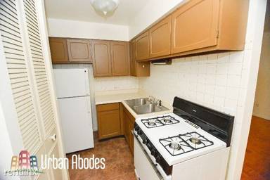 Main picture of 510 W Briar Pl