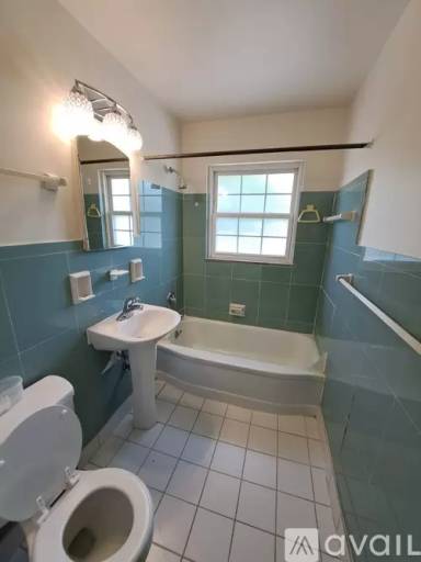 Main picture of 2827 Charing Rd
