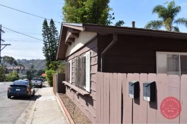 Main picture of 1130 Colusa St