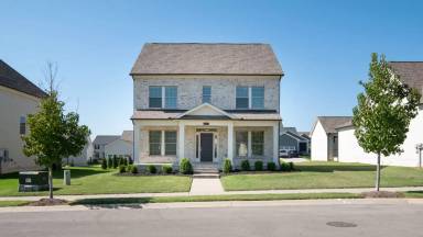 Main picture of 797 Ravensdowne Dr