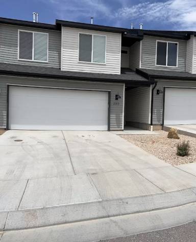 Main picture of 280 W 2050 N