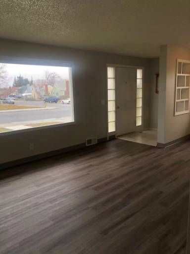 Main picture of 1125 Westwood Ave
