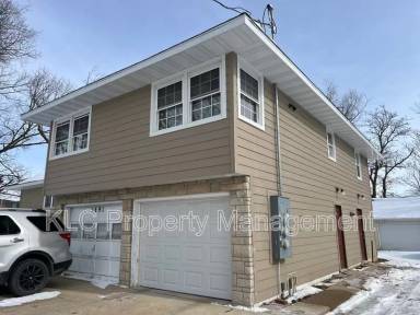 Main picture of 1691 NW 85th St