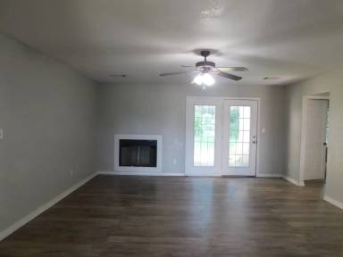 Main picture of 336 Emily Dr