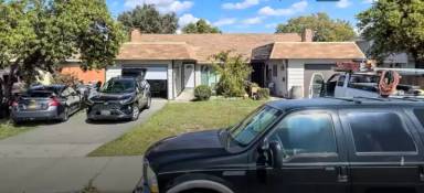 Main picture of 829 Cottonwood St