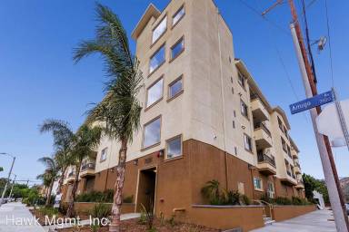 Main picture of 7108 Amigo Ave