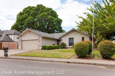 Main picture of 3285 SW 176th Ave