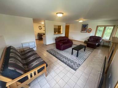 Main picture of 492 Fairview Blvd