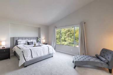 Main picture of 2093 Pinercrest Dr