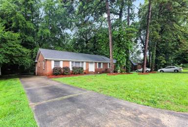 Main picture of 11228 Gladewater Dr