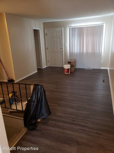 Main picture of 622-624 BLUE RIDGE BLVD