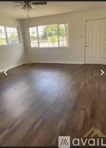 Main picture of 3921 Balboa Dr
