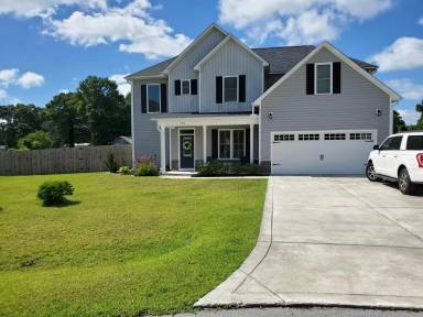 Main picture of 106 Ridge Cove Ln