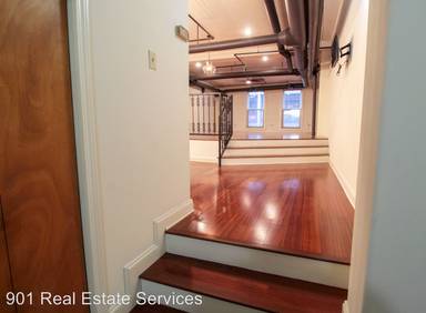 Main picture of 92 S Main St