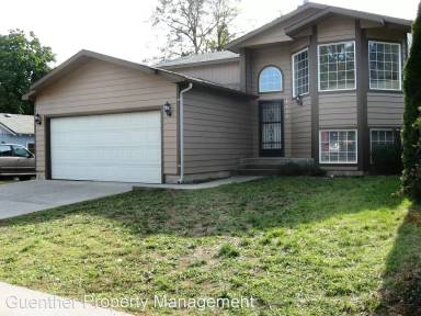 Main picture of 3926 E 35th Ave