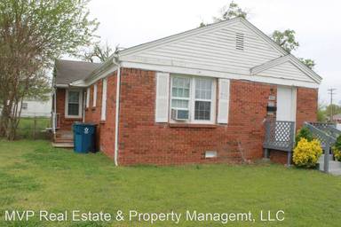 Main picture of 404 E Kittyhawk Dr