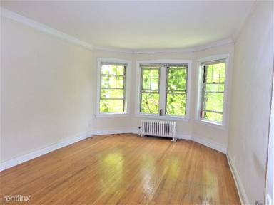 Main picture of 1029-151 W North Shore Ave