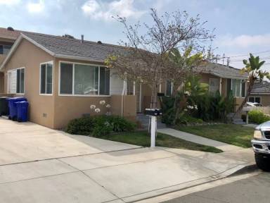Main picture of 2721 Nye St