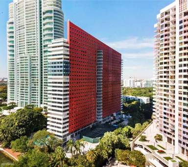 Main picture of Imperial At Brickell