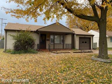 Main picture of 17 Sunflower Ave