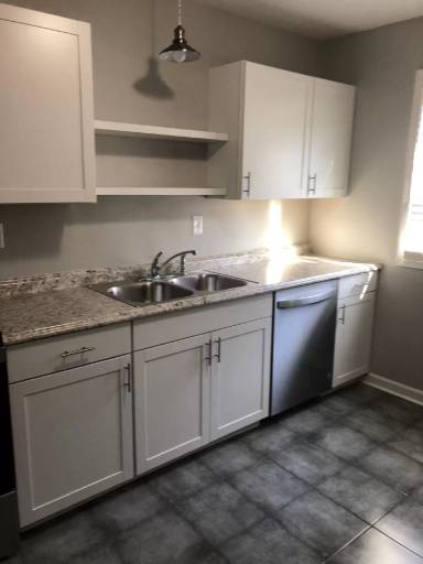 Main picture of 304 S Cherry St