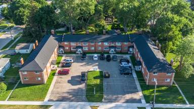 Main picture of Cloud 9 Apartments