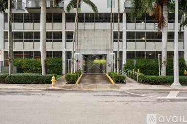 Main picture of Baylofts Condo