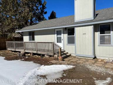 Main picture of 2183 1st Ln